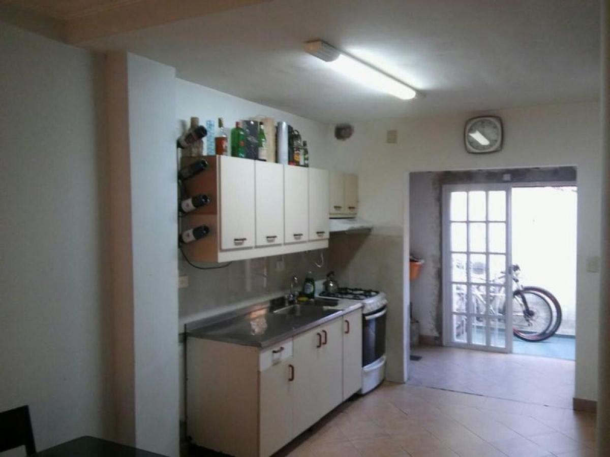 2 bedrooms House in General San Martin, Argentina No. 5225