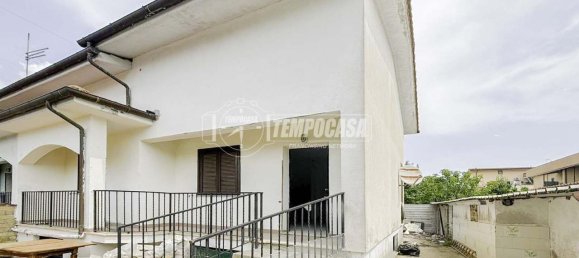 Вилла с 5 комнатами в Ангвиллара Сабация, Италия № 83715 21