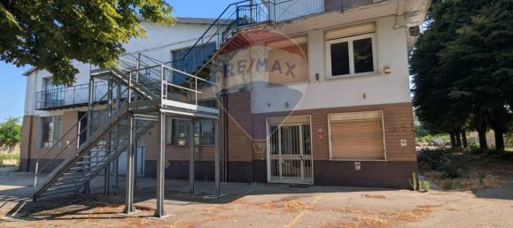 Propiedad comercial en Gropello Cairoli, Italy 900 m² No. 266443 12