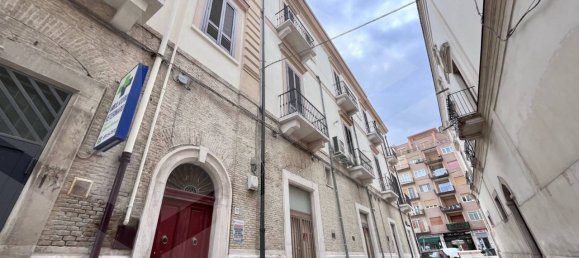 3غرفة منزل في Cerignola, Italy رقم 21638 24