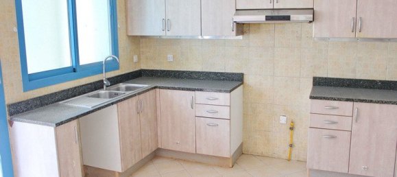 4 bedrooms Villa in Falcon City of Wonders, UAE No. 389 6