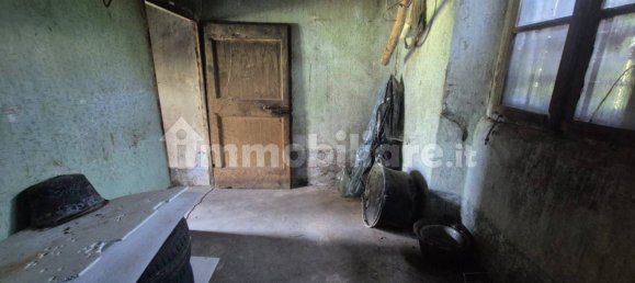 Дом с 4 комнатами в Самолако, Италия № 114598 23