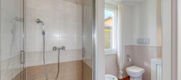 Casa de 4 habitaciónes en Brovello-Carpugnino, Italy No. 61256 31