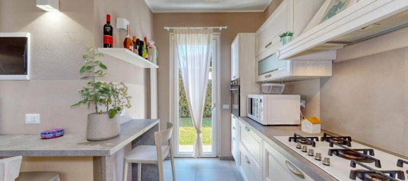 Casa de 4 habitaciónes en Brovello-Carpugnino, Italy No. 61256 9