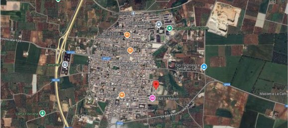 Дом с 6 комнатами в Саммикеле ди Бари, Италия № 162409 8