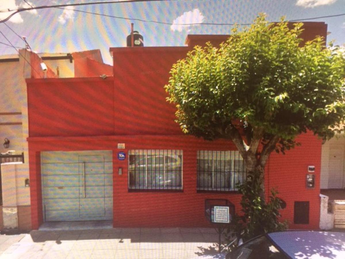 3 Schlafzimmer Haus in San Fernando, Argentina, Nr. 97294