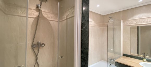 2 bedrooms Apartment in Estepona, Spain No. 137991 15