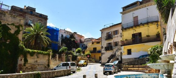 4 rooms Apartment in San Lucido, Italy No. 283967 3