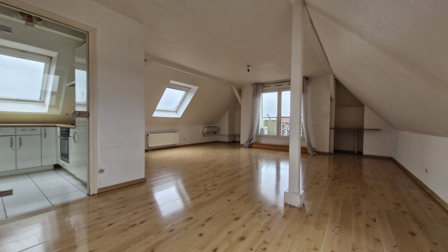 3 bedrooms Duplex in Riedisheim, France No. 229595