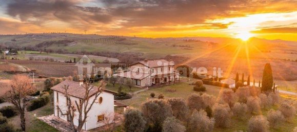 Villa de 9 dormitorios en Scansano, Italy No. 64401 3