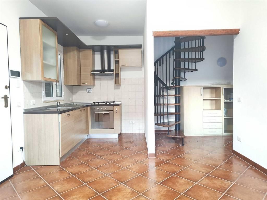 Casa de 3 habitaciónes en Rome, Italy No. 28127