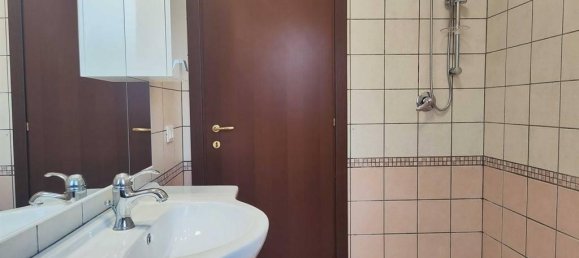 Casa de 3 habitaciónes en Rome, Italy No. 28127 14