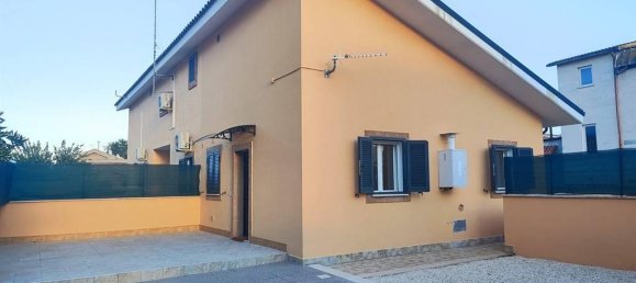 Casa de 3 habitaciónes en Rome, Italy No. 28127 37