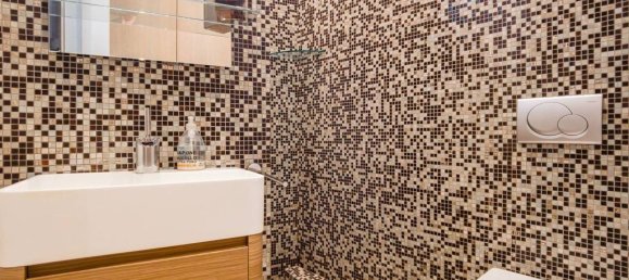 3 bedrooms Apartment in Rivoli, Italy No. 276832 20