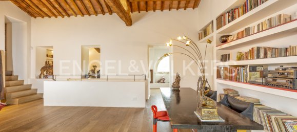 5 bedrooms House in Trequanda, Italy No. 125688 9