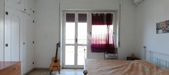 Квартира с 2 комнатами в Пинето, Италия № 154848 10