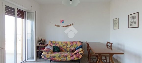 Квартира с 2 комнатами в Пинето, Италия № 154848 3