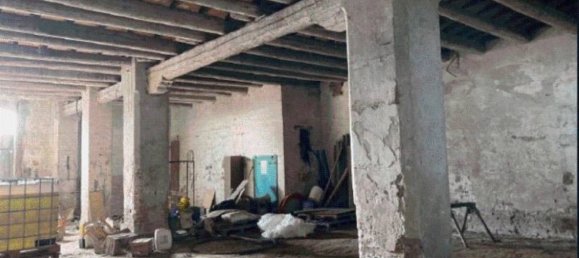 3 bedrooms Apartment in Ferrara, Italy No. 338839 8