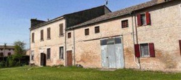 3 bedrooms Apartment in Ferrara, Italy No. 338839 17