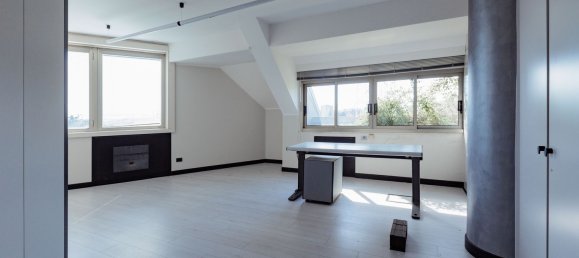 3100m² Building in Brescia, Italy No. 15746 25