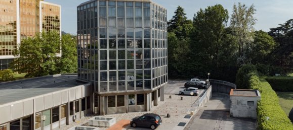 3100m² Building in Brescia, Italy No. 15746 14