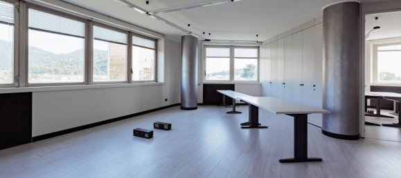 3100m² Building in Brescia, Italy No. 15746 28