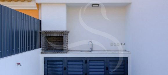 Villa T4 em Almada, Portugal N.º 14801 10