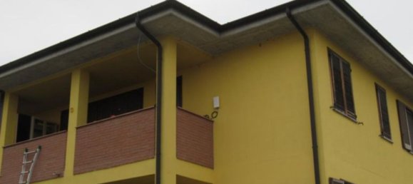 3 bedrooms Apartment in Ceranova, Italy No. 173632 2