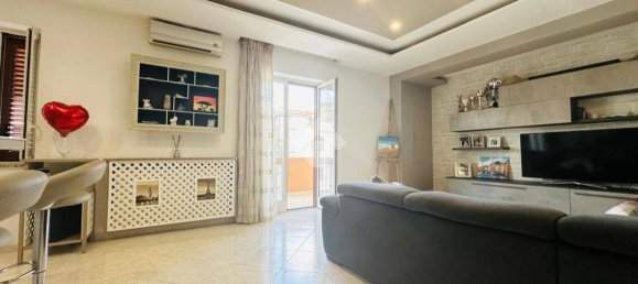 5غرفة بناية في Villaricca, Italy رقم 294439 3