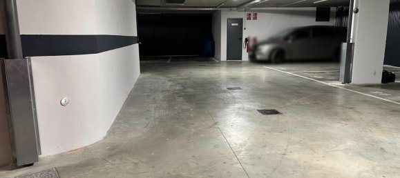 39m² Garage in Madrid, Spain No. 113016 10