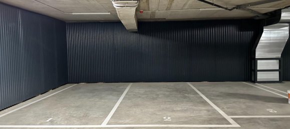 39m² Garage in Madrid, Spain No. 113016 3