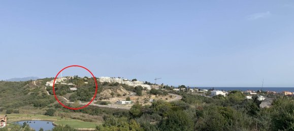  Land in Estepona, Spain No. 155294 2