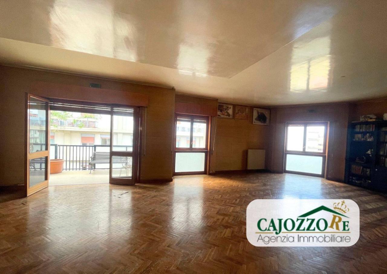 Apartamento de 7 divisões em Palermo, Italy N.º 34927