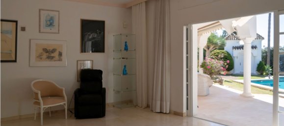 4 Schlafzimmer Villa in Estepona, Spain, Nr. 138233 4