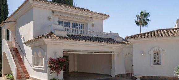 4 Schlafzimmer Villa in Estepona, Spain, Nr. 138233 16