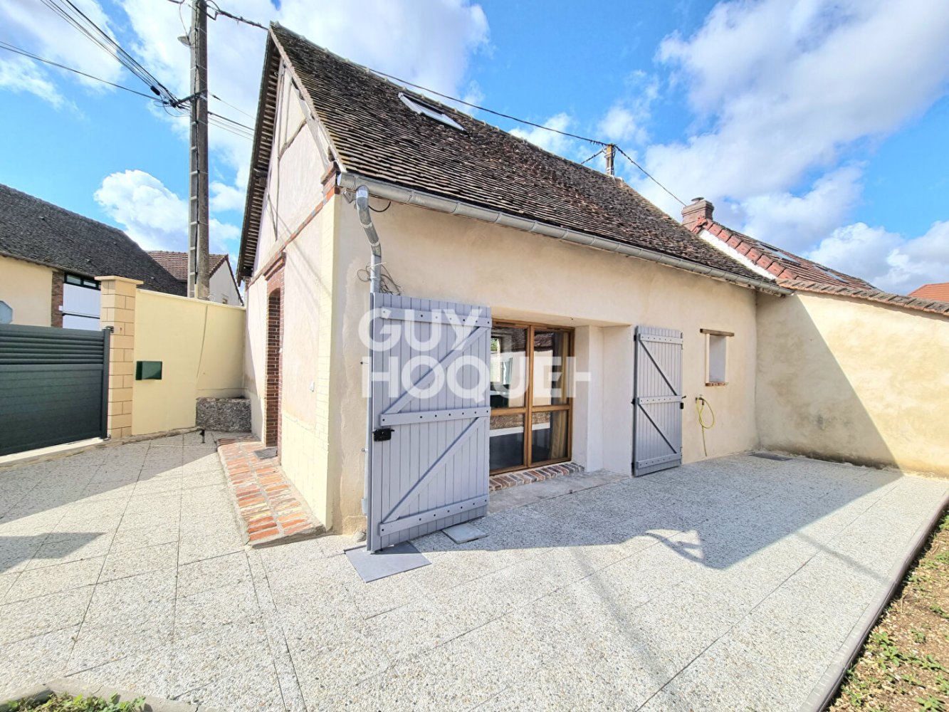 2 bedrooms House in Dreux, France No. 298494