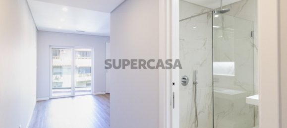 Квартира с 3 спальнями в Кашкайш, Португалия № 159340 18