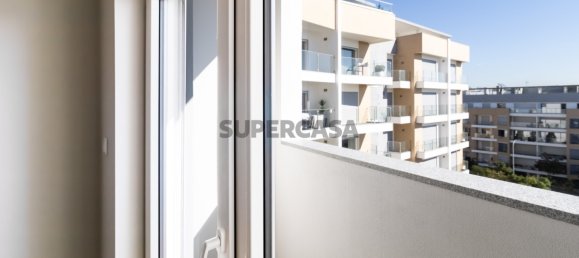 Квартира с 3 спальнями в Кашкайш, Португалия № 159340 9