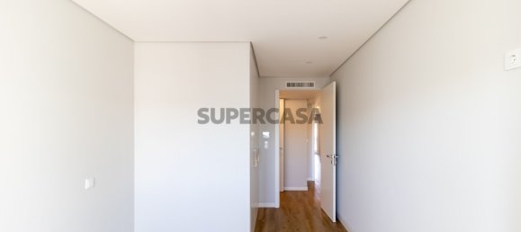 Квартира с 3 спальнями в Кашкайш, Португалия № 159340 10