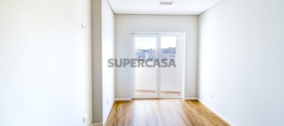 Квартира с 3 спальнями в Кашкайш, Португалия № 159340 7