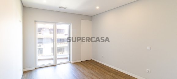 Квартира с 3 спальнями в Кашкайш, Португалия № 159340 19