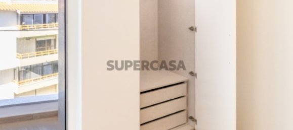 Квартира с 3 спальнями в Кашкайш, Португалия № 159340 20