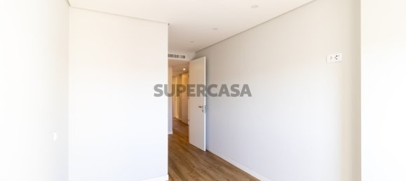 Квартира с 3 спальнями в Кашкайш, Португалия № 159340 8