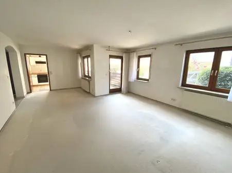 3 rooms Apartment in Esslingen, Germany No. 336000