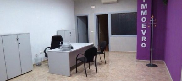 Propriété commerciale à Roses, Spain 75m² No. 75424 4