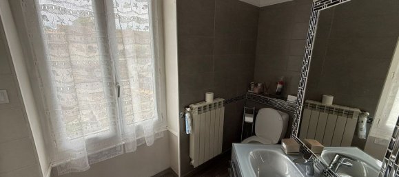 5 bedrooms House in Sorgues, France No. 334812 8