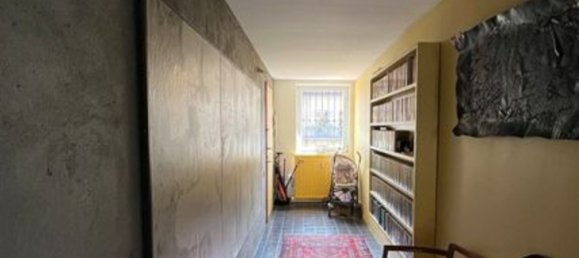 7 bedrooms Apartment in Turin, Italy No. 380317 8