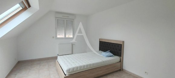 Casa de 4 dormitorios en Saint-Gervais-la-Foret, France No. 54038 4