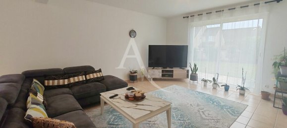 Casa de 4 dormitorios en Saint-Gervais-la-Foret, France No. 54038 2