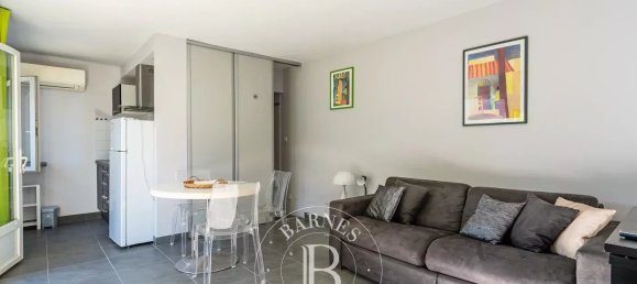 6 bedrooms Villa in Bastia, France No. 84879 6